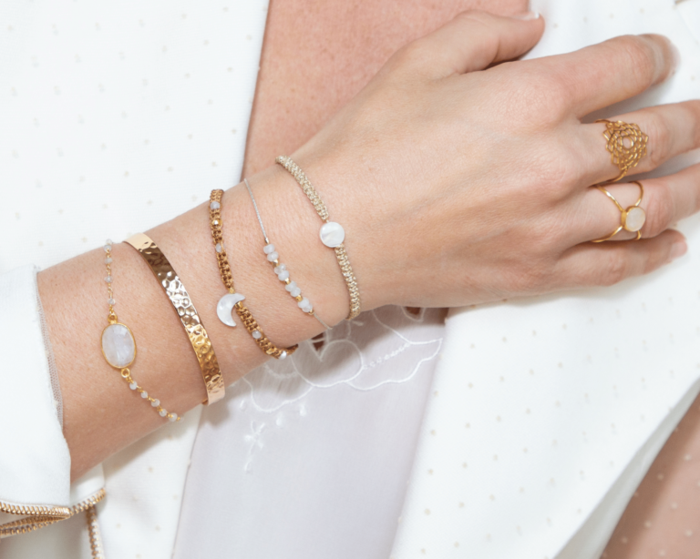 10 Best Bracelets for Small Wrists: Finding the Perfect Fit