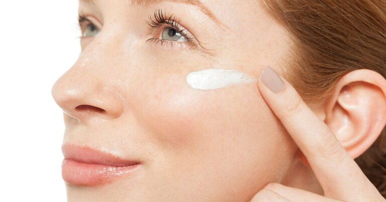 10 Best Moisturizers for Acne-prone Skins