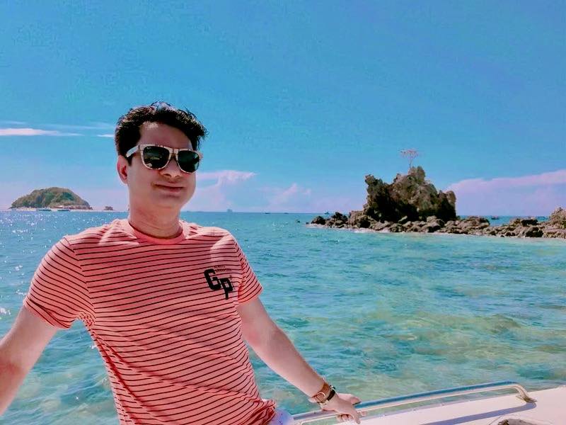 Fahim Feroz Sumon reviewing budget gaming chairs for comfort durability price value and ergonomic support